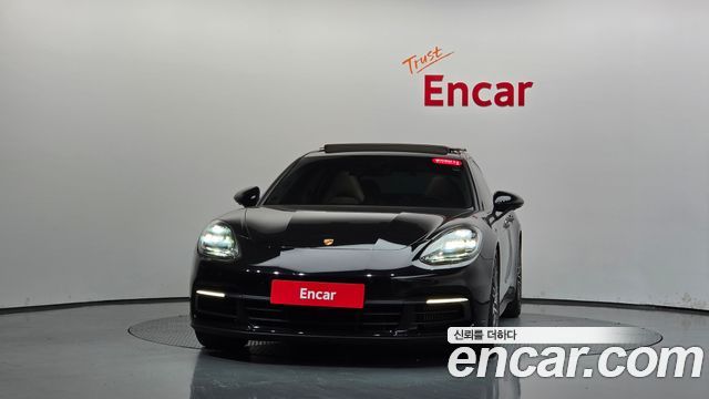Porsche Panamera 2018 — photo 3