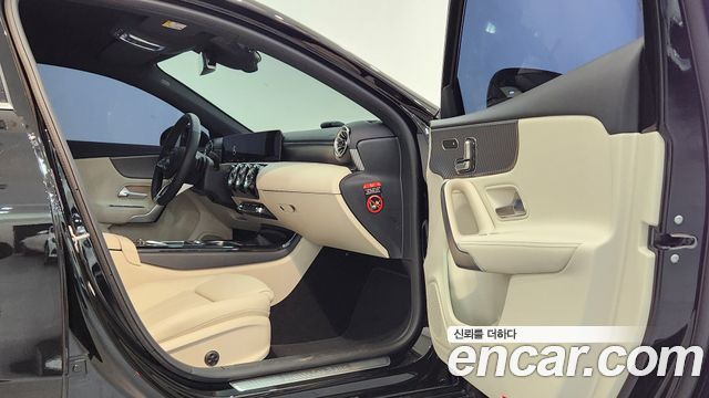 Mercedes-Benz A-Class 2026 — photo 10