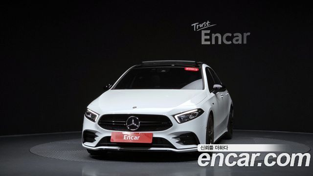 Mercedes-Benz A-Class 2023 — photo 3