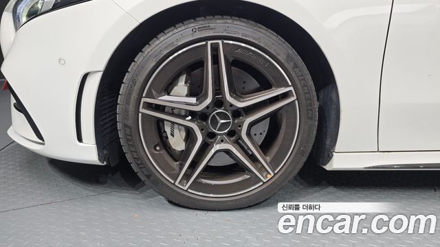 Mercedes-Benz A-Class 2023 — photo 5