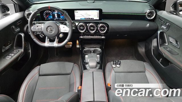 Mercedes-Benz A-Class 2023 — photo 10