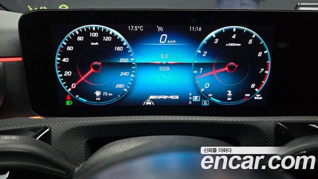 Mercedes-Benz A-Class 2023 — photo 11
