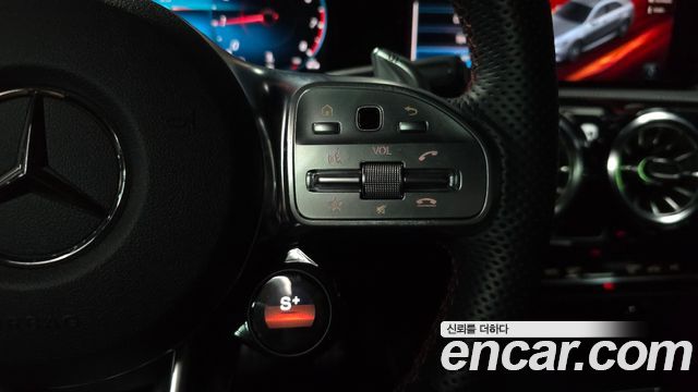 Mercedes-Benz A-Class 2023 — photo 28