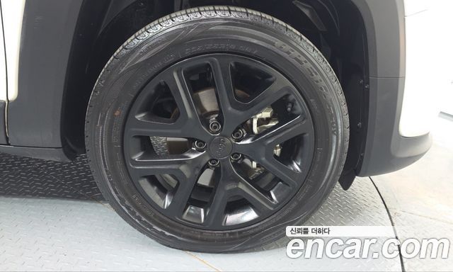 Jeep Renegade 2022 — photo 7
