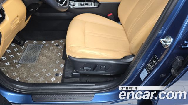 Kia Sorento 2021 — photo 25