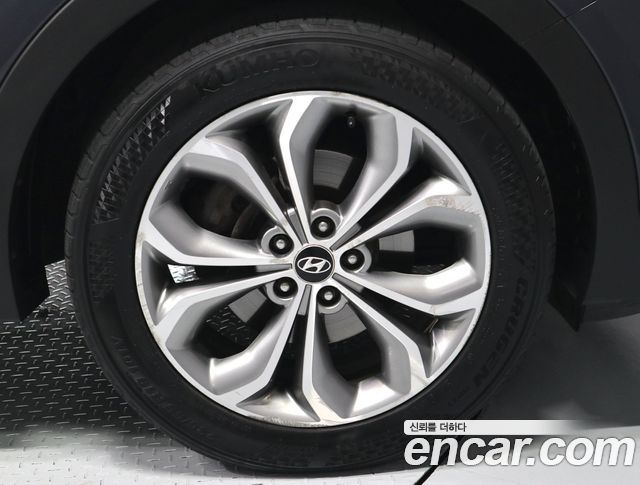Hyundai Santafe 2013 — photo 19