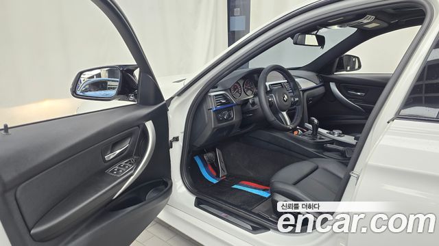 BMW 3-Series 2015 — photo 10