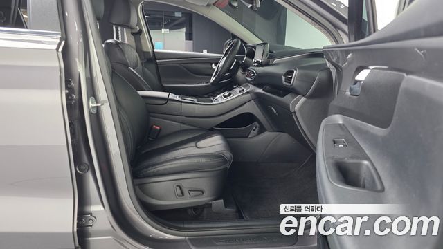 Hyundai Santafe 2021 — photo 17