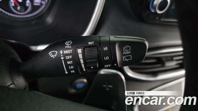 Hyundai Santafe 2021 — photo 28