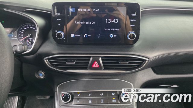 Hyundai Santafe 2021 — photo 31