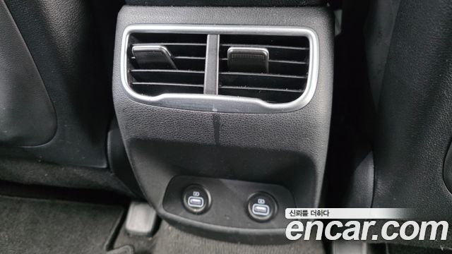 Hyundai Santafe 2021 — photo 33