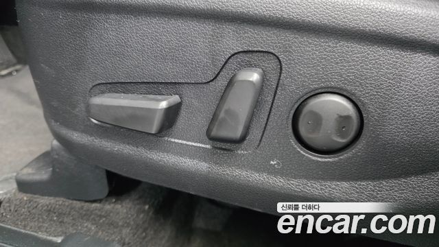 Hyundai Santafe 2021 — photo 35