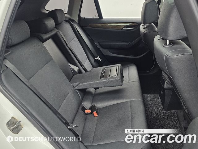 BMW X1 2015 — photo 11