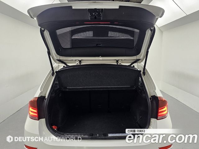 BMW X1 2015 — photo 17