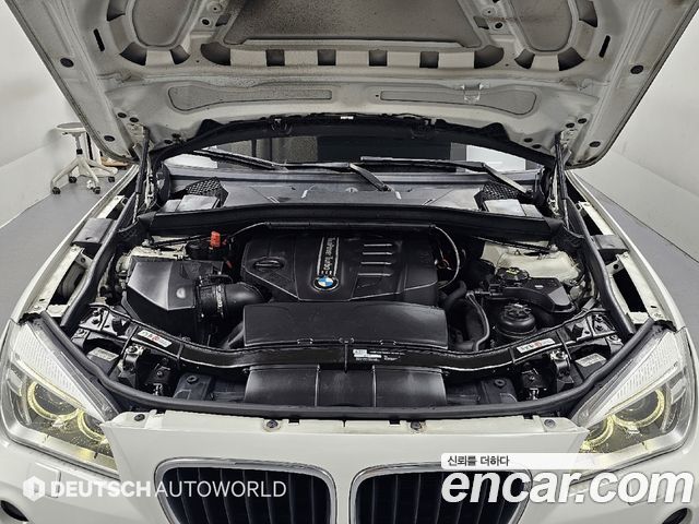BMW X1 2015 — photo 18