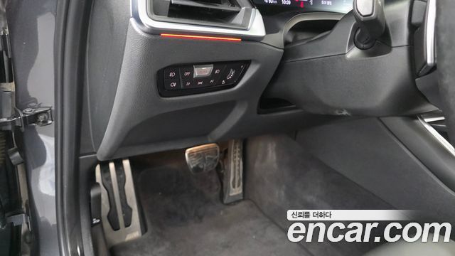 BMW 3-Series 2022 — photo 23