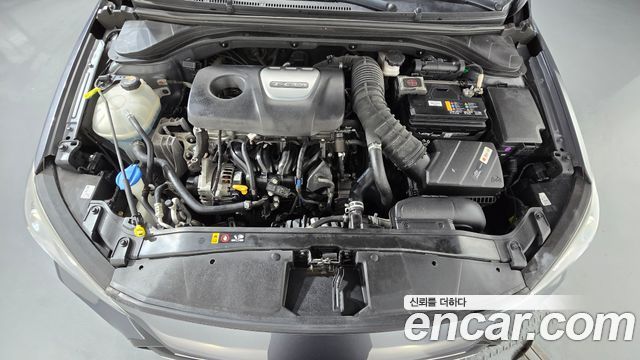 Hyundai AVANTE 2018 — photo 6