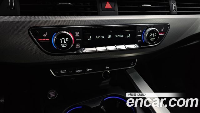 Audi A4 2021 — photo 23