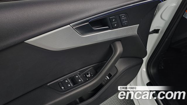 Audi A4 2021 — photo 29