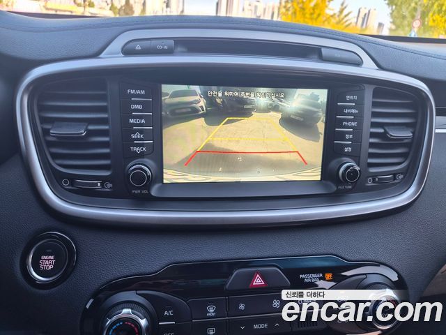 Kia Sorento 2017 — photo 12