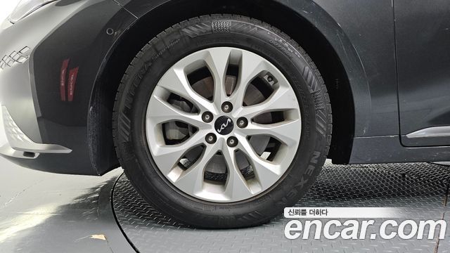 Kia K8 2023 — photo 5