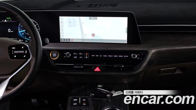 Kia K8 2023 — photo 20