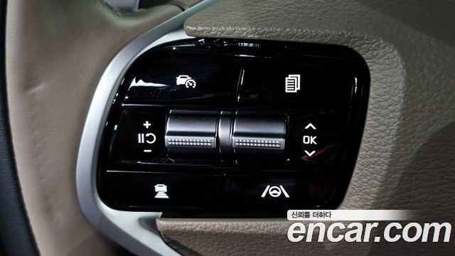 Kia K8 2023 — photo 22