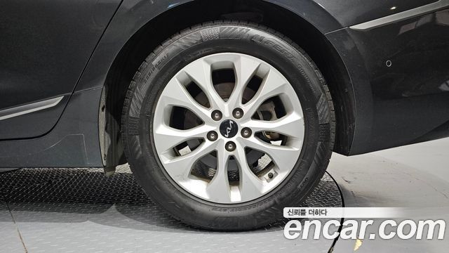 Kia K8 2023 — photo 7
