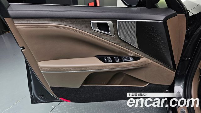 Kia K8 2023 — photo 14