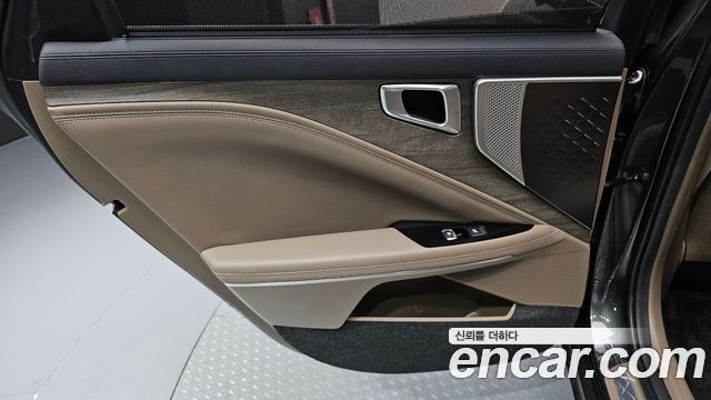 Kia K8 2023 — photo 15