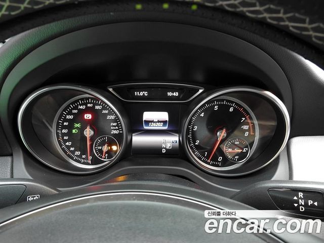 Mercedes-Benz CLA-Class 2018 — photo 16