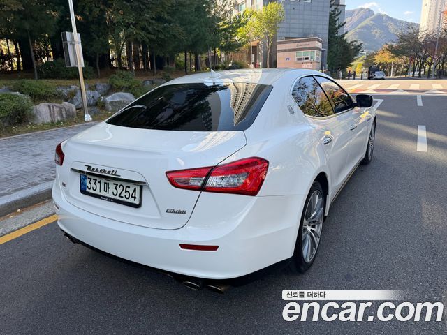Maserati Ghibli 2015 — photo 6