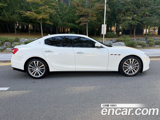 Maserati Ghibli 2015 — photo 7