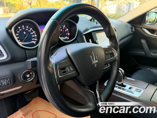 Maserati Ghibli 2015 — photo 10