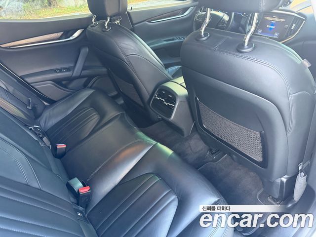 Maserati Ghibli 2015 — photo 12