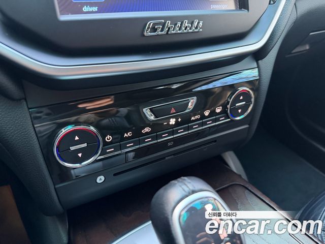 Maserati Ghibli 2015 — photo 14
