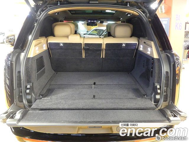 Land Rover Range Rover 2024 — photo 9