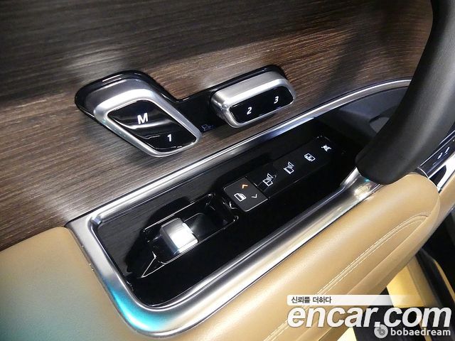 Land Rover Range Rover 2024 — photo 19