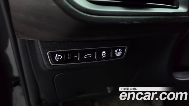 Kia K8 2022 — photo 24