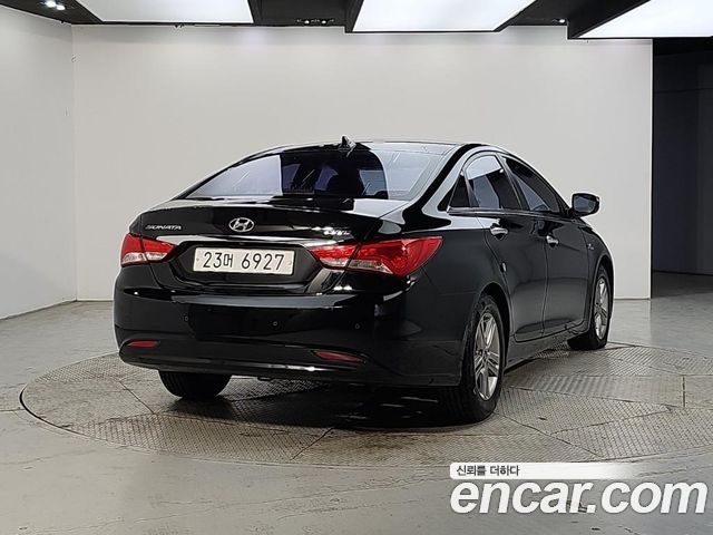 Hyundai Sonata 2014 — photo 4