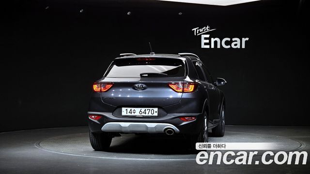 Kia Stonic 2018 — photo 4