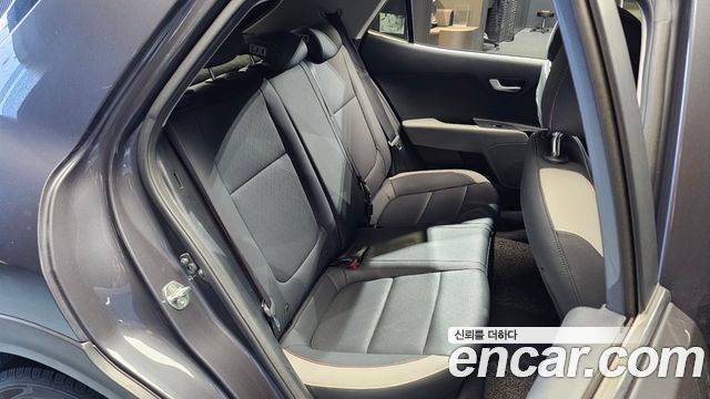Kia Stonic 2018 — photo 17