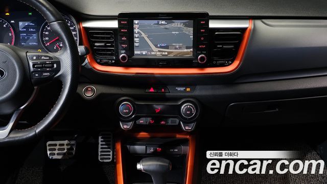 Kia Stonic 2018 — photo 20