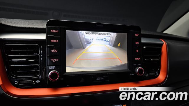 Kia Stonic 2018 — photo 21