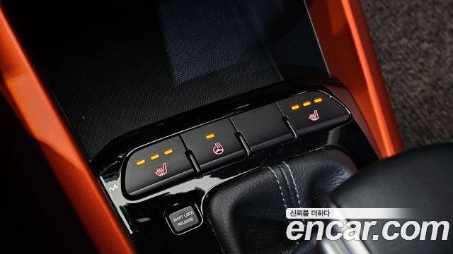Kia Stonic 2018 — photo 25
