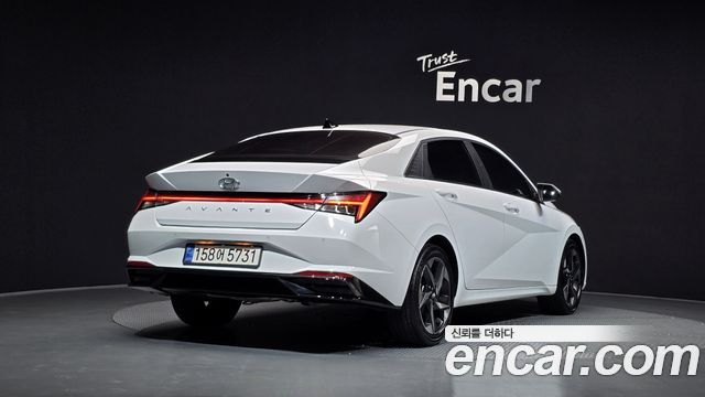 Hyundai AVANTE 2023 — photo 2