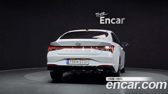 Hyundai AVANTE 2023 — photo 4