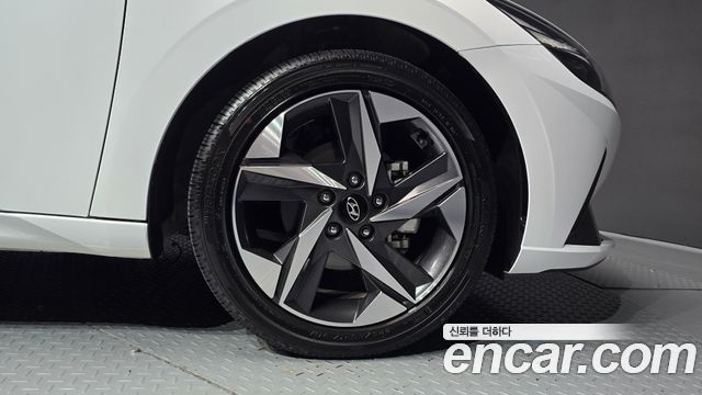 Hyundai AVANTE 2023 — photo 7