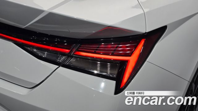 Hyundai AVANTE 2023 — photo 9