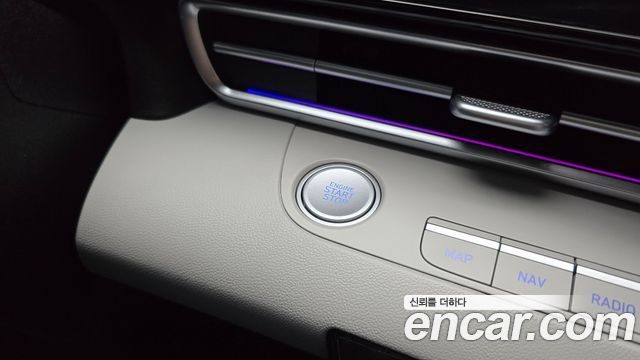 Hyundai AVANTE 2023 — photo 27